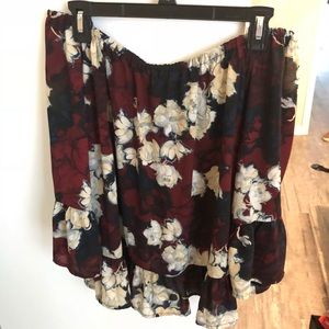 Cute off the shoulder top - medium